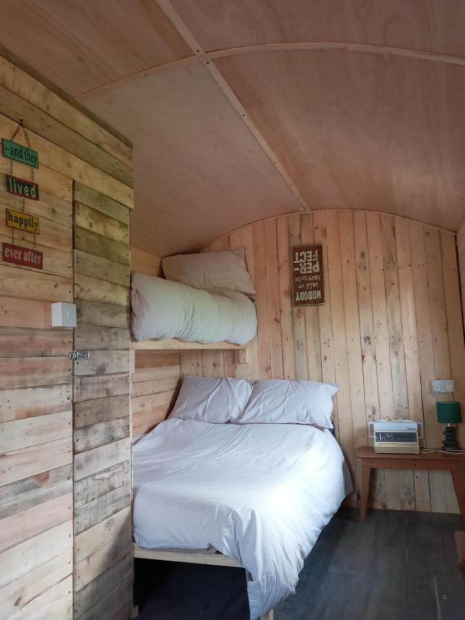 Orchard Meadow Shepherd Huts Leek-Buxton-Ashbourne Upper Elkstone Extérieur photo